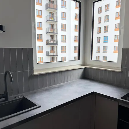 Ohmyhome Lotnisko 2 Apartamento Varsóvia
