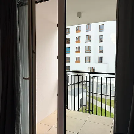 Apartamento Ohmyhome Lotnisko 2
